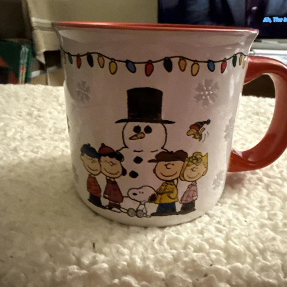 Large Coffee Peanuts Mug Christmas Lights,Snowman Charlie Brown Lucy Snoopy ETC